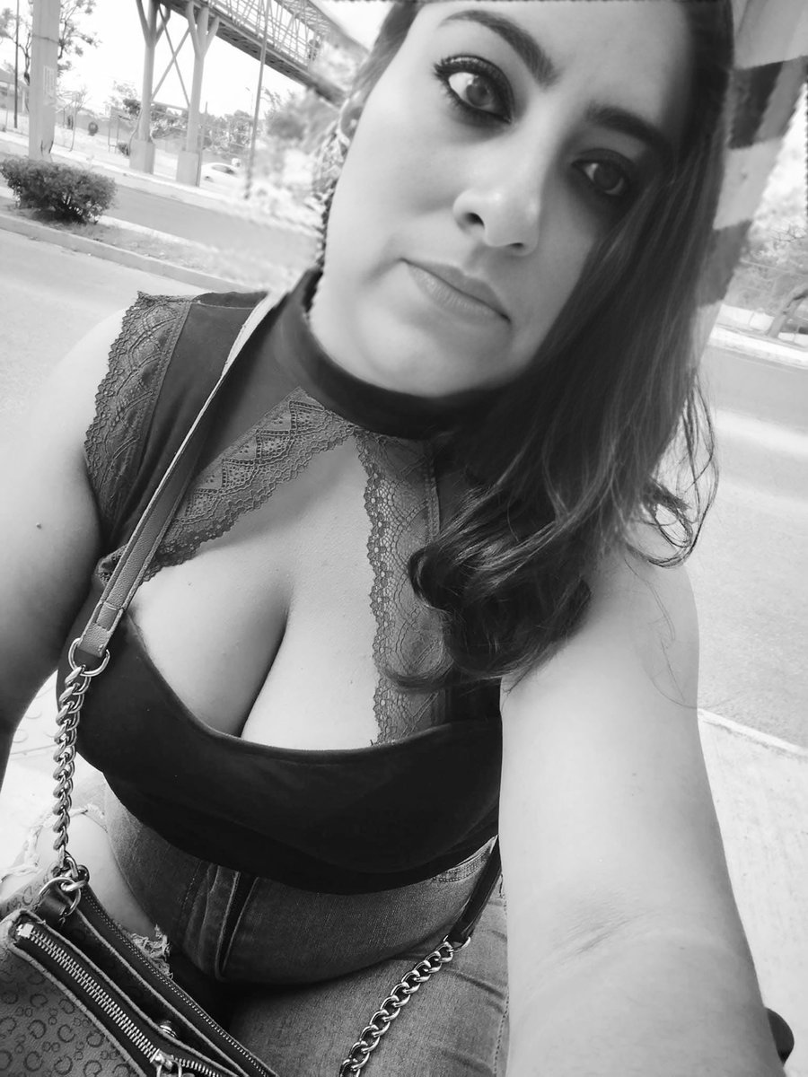 gusdaluupe's tweet photo. Hola saludos , denle RT y 💕 https://t.co/uOSZdrBsP5