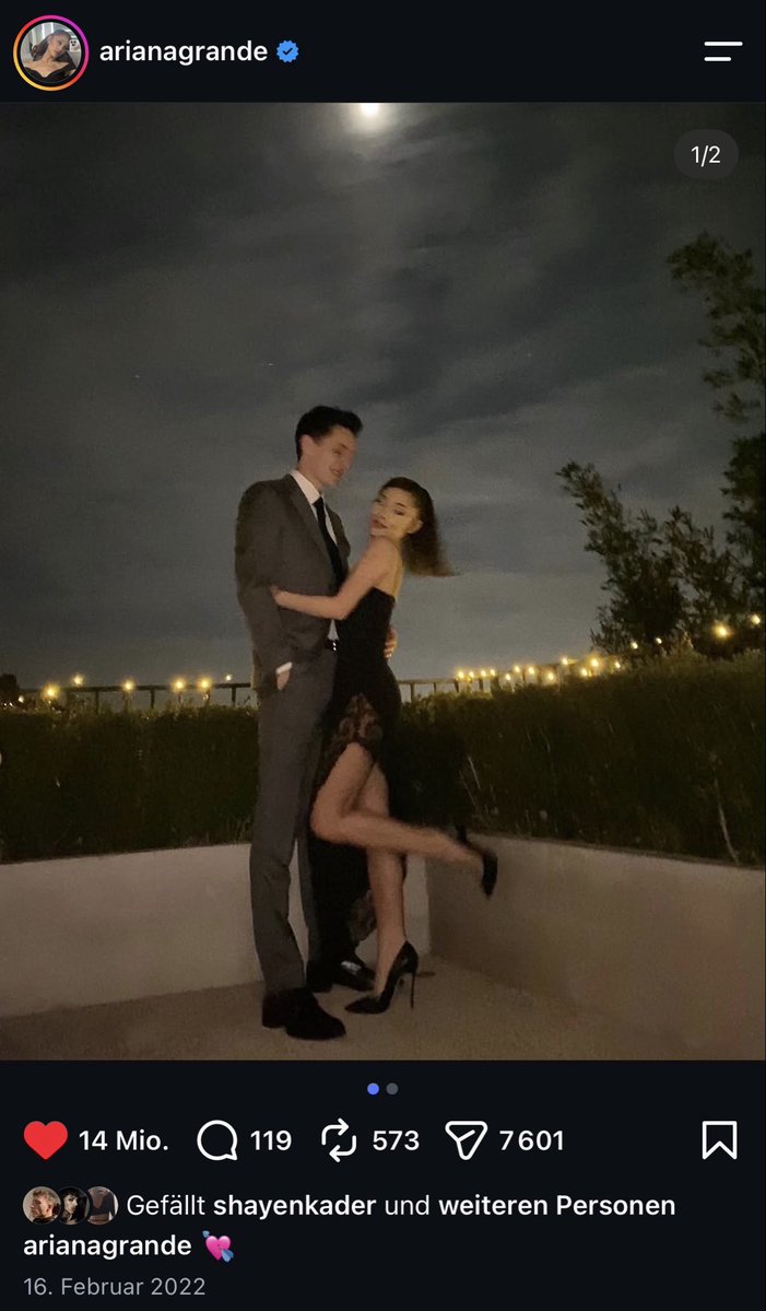 ShayenKader's tweet photo. why did ariana grande never delete her instagram posts with her ex husband dalton gomez😭?! https://t.co/HnBumXFktb