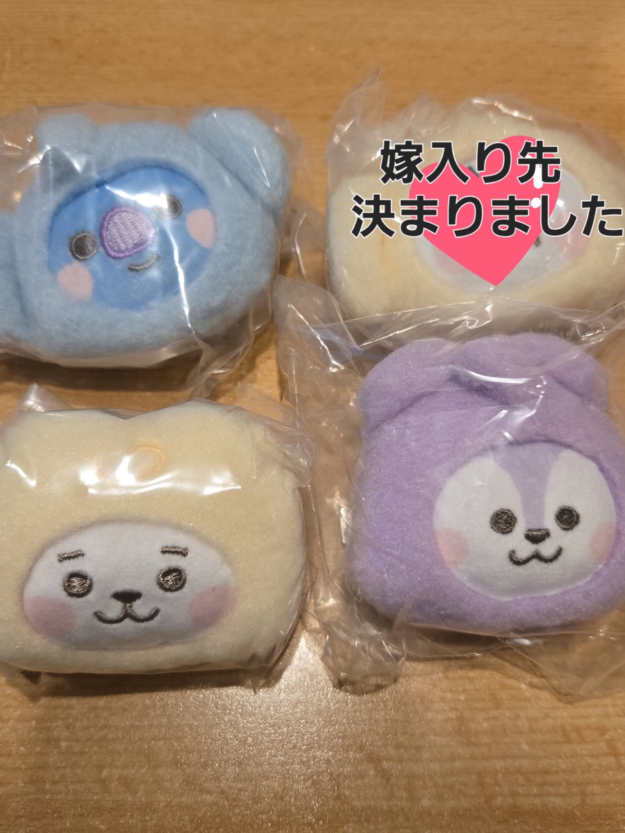Atk5171's tweet photo. BTS BT21 ぬいぐるみクリップ ガチャガチャ 交換
※再投稿✨

譲 RJ、KOYA、MANG
（CHIMMYは嫁入り先が決まりました😊）

求 COOKY🐰

郵送希望📮

該当の方がいましたら
是非お願いします✨
 #BT21
 #ガチャガチャ
 #ぬいぐるみクリップ https://t.co/sHcN29pfOU
