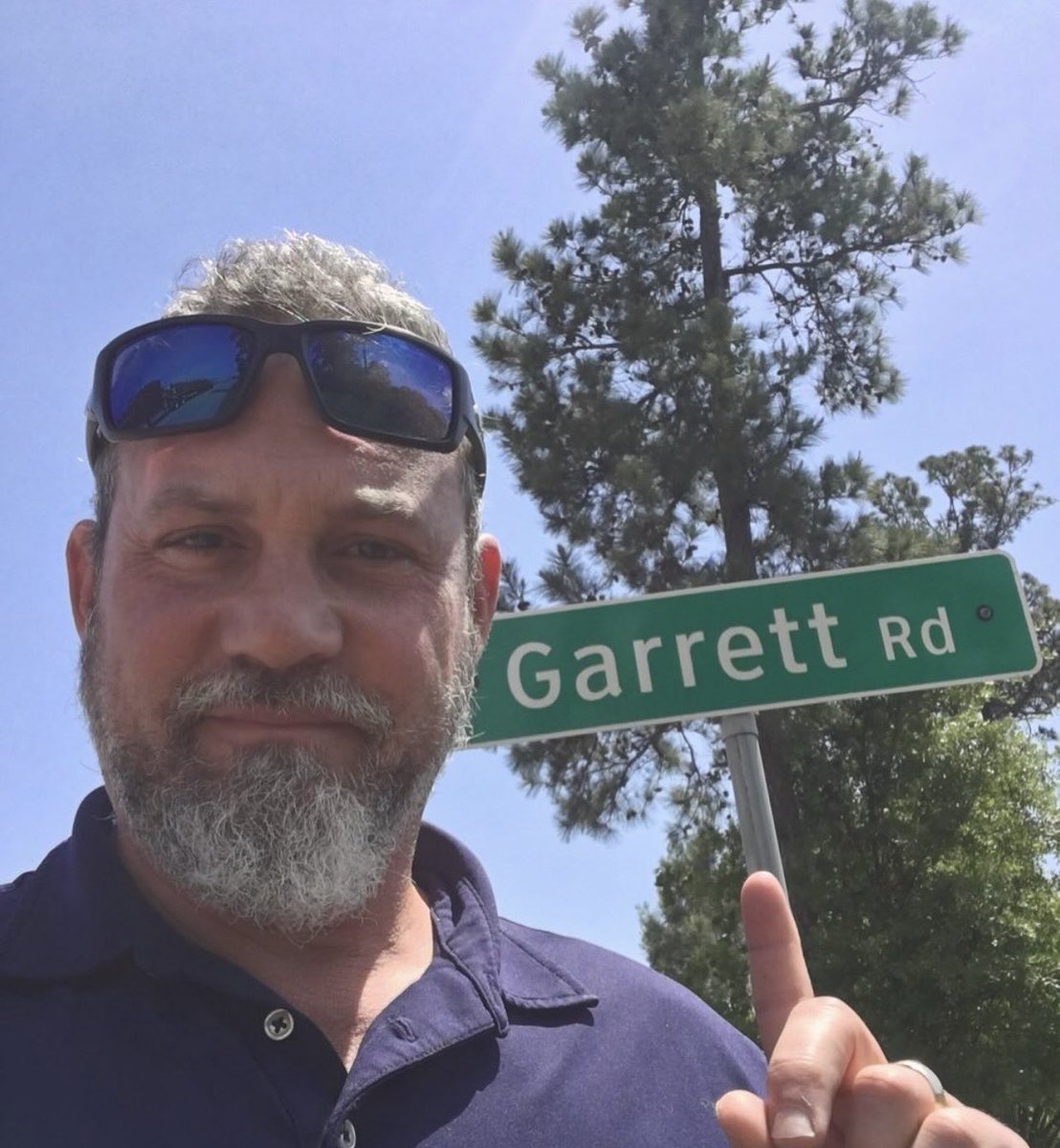 GarrettBaugh1's tweet photo. miss you pops https://t.co/xHyFIuEuoG