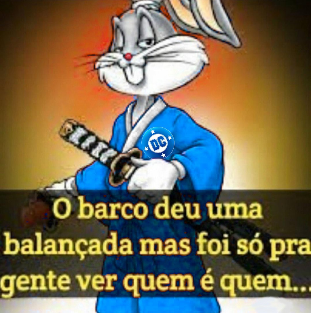 batmadonna's tweet photo. não entendo, vcs são dc ou não? https://t.co/a4pPyKgX1H