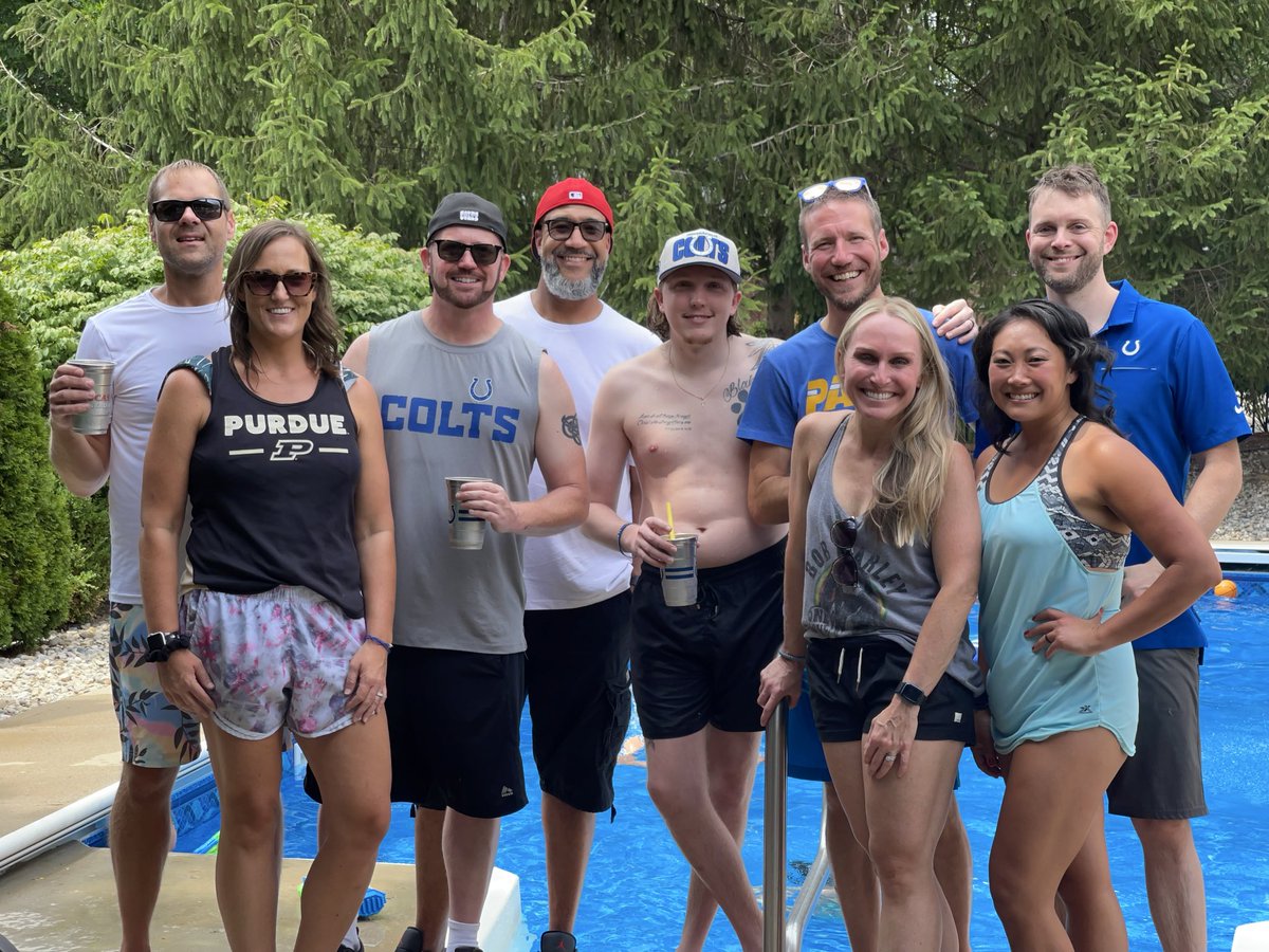 JChapy06's tweet photo. My cup was filled over the weekend!

Hosted our 5th annual Colts family tailgate pool party. Pictures of the weekend and years past. 

You guys have kept me sane the last several seasons with this crazy team we love! Love you all! Missed @JJ__indy @yes_hi_hello_  @PennandPops https://t.co/q7qtPc600o
