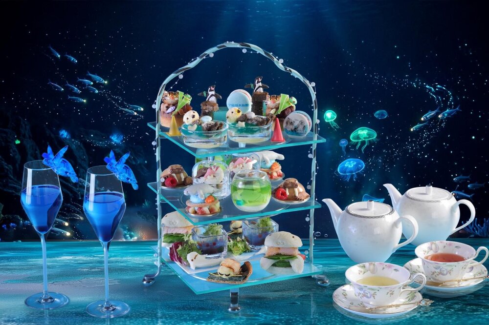 fashionpressnet's tweet photo. シェラトン都ホテル大阪×鳥羽水族館「海を巡るアフタヌーンティー」ラッコやジュゴンたちがスイーツに！ - https://t.co/yZFerzIhoe https://t.co/LDU8cO6eS2