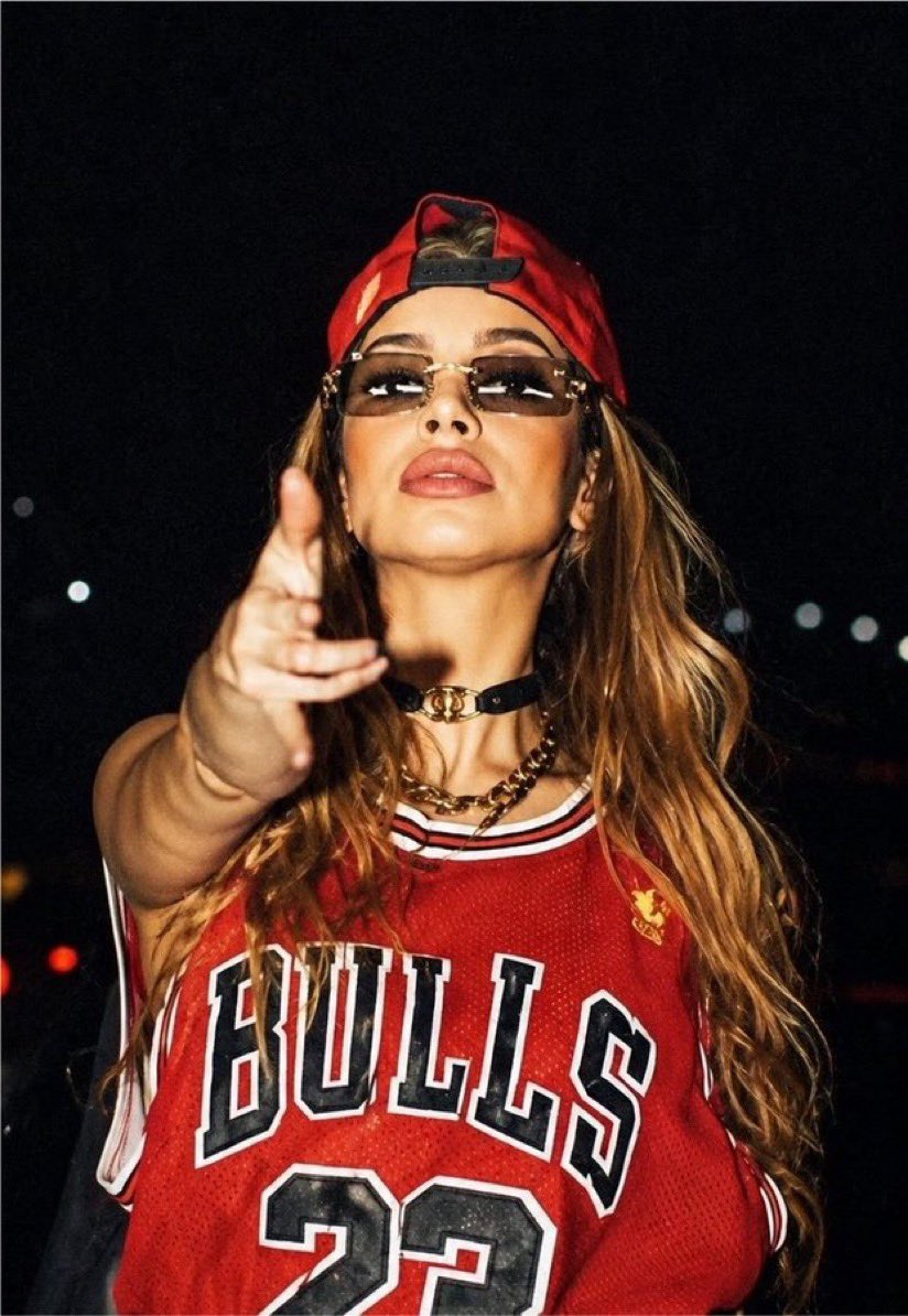 LauBufalo's tweet photo. LA TIENEN TODOS ADENTRO MANGA DE HIJOS DE PUTAAAAAAAA TODOS!!!!

#GranHermano https://t.co/WHKUwoqVpP
