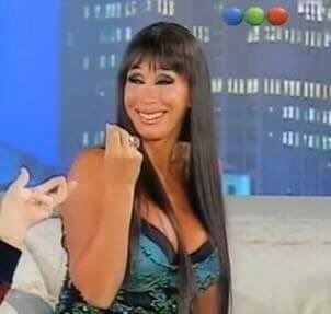 MundoFamososOk's tweet photo. El papel lamentable de Tini https://t.co/5y0toGE5nM