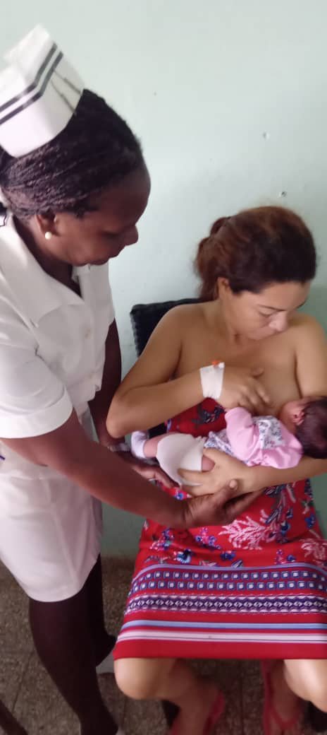 emisoranuevitas's tweet photo. Semana Mundial de la #LactanciaMaterna en #Nuevitas, #Camagüey🤱✨
🏥Desde el hospital Martín Chang Puga brindan herramientas y apoyo a las madres para una lactancia exitosa.
¡La lactancia es el mejor regalo de vida!
#Maternidad
#CubaEsSalud
#Prosalud
https://t.co/xLmCHFkXXf https://t.co/ydkx42sJY2