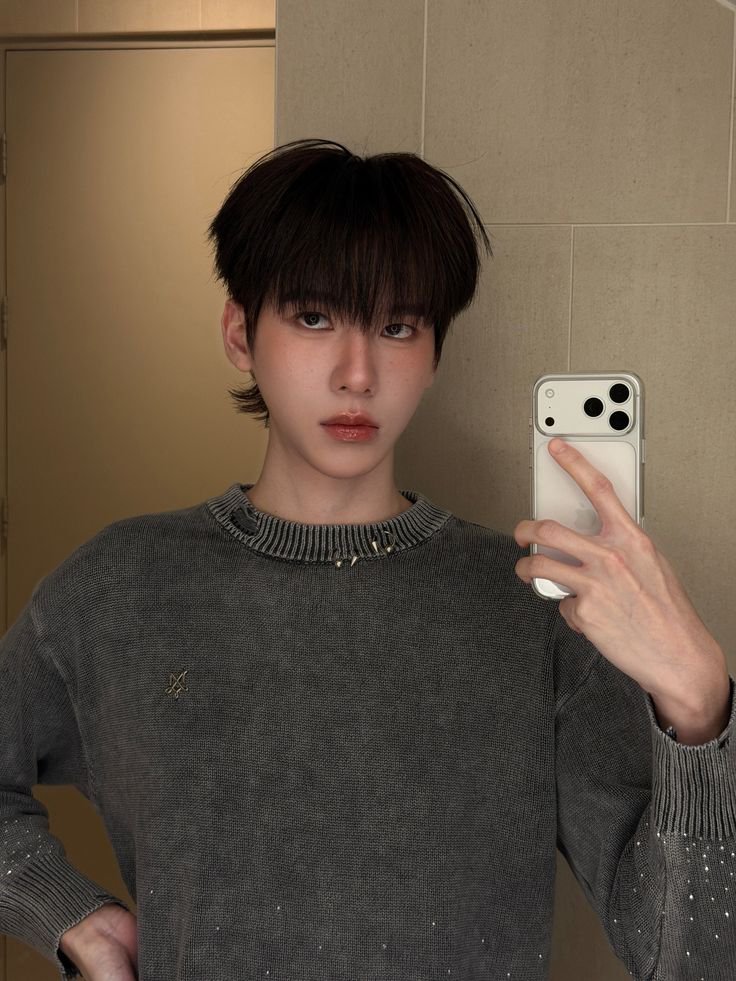 yougetme___'s tweet photo. 🩶
#DMDSD #domundiselcaday #ohmkrit https://t.co/chpMa34e07