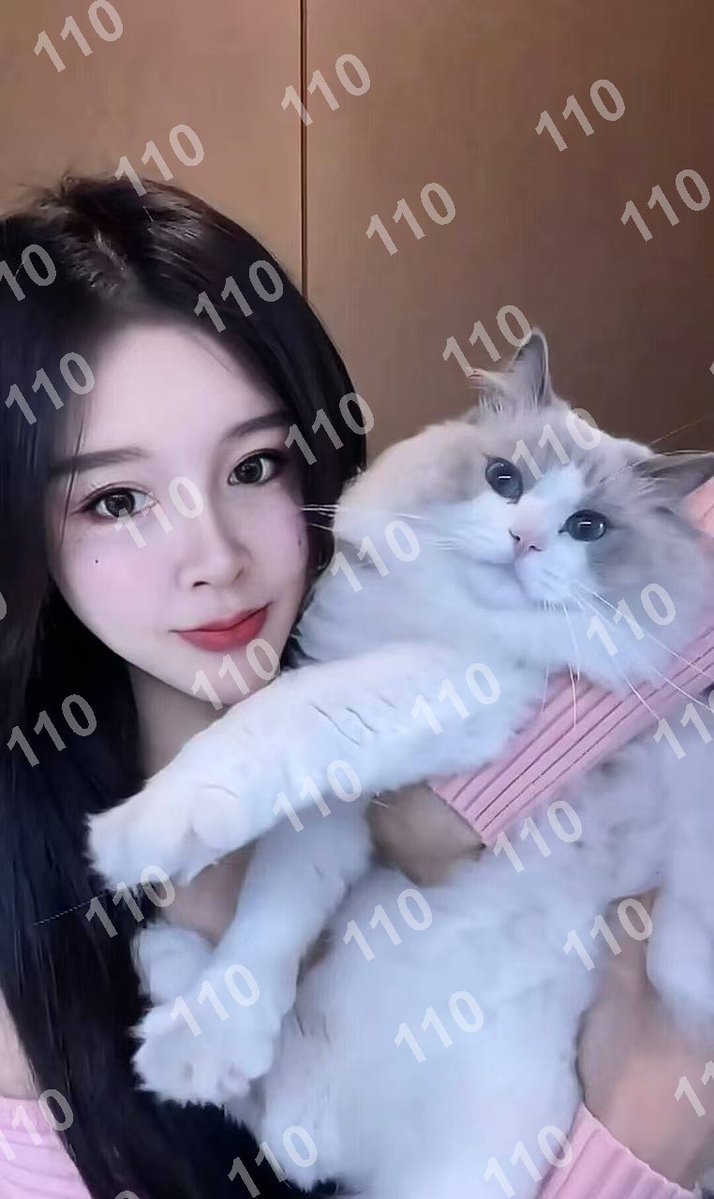 NightOwl321's tweet photo. 好多年了，你一直在我的伤口中幽居，我放下过天地，却从未放下过你。

琏係👉🏼❌：@choibaby333（失联看主页第一条帖子，转发或者截图页面可效率通过）

黔西南布依族苗族自治州兴仁市弥勒屯村大广场

#黔西南 https://t.co/HeVncb6tfV