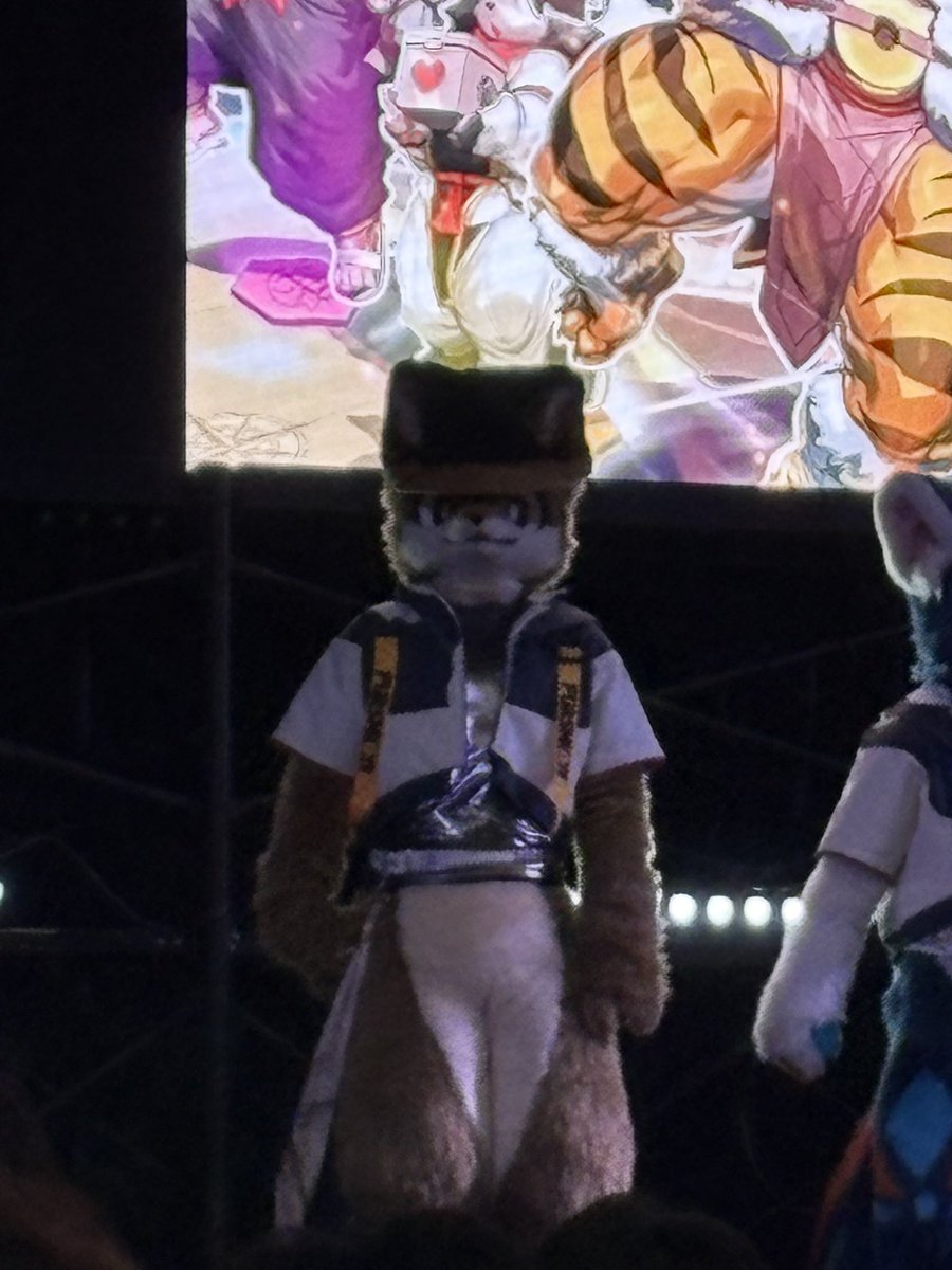 mmmmmmdaoo's tweet photo. とても圧を感じる https://t.co/gxDIOlRSll