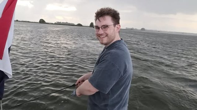 Its been 3 years today.
I still can't believe he's gone. It feels like it was just yesterday. And its left a space that will never be filled.
Rest in Peace CS:GO (pictures unrelated). https://t.co/t7mGPbCkcX