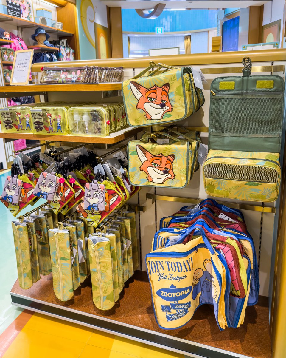 MezzoMikiD's tweet photo. サマーシーズンを盛り上げてくれる！
ディズニーストア『ズートピア2』グッズ 
新発売☆
https://t.co/SpLgI7eC4B https://t.co/sl9SlsVun4