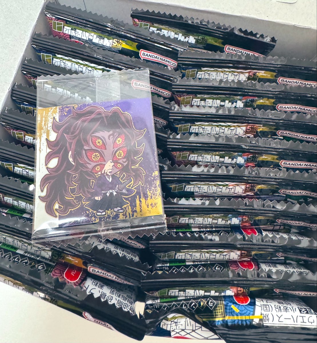 dio_bkss's tweet photo. 箱買いしたのに1個目で自引きしたの流石に嬉しい https://t.co/scxIenOlQJ