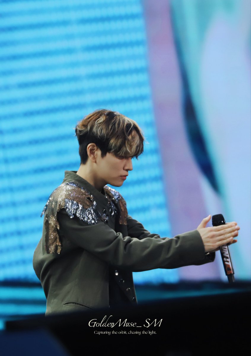GoldenMuse_SM's tweet photo. 쓰담쓰담🫳🫳🫳

 #StrayKids_seungmin #RUN_IT_SEOUL_D4 #승민 #ス��ミン https://t.co/if9qsTSC6k