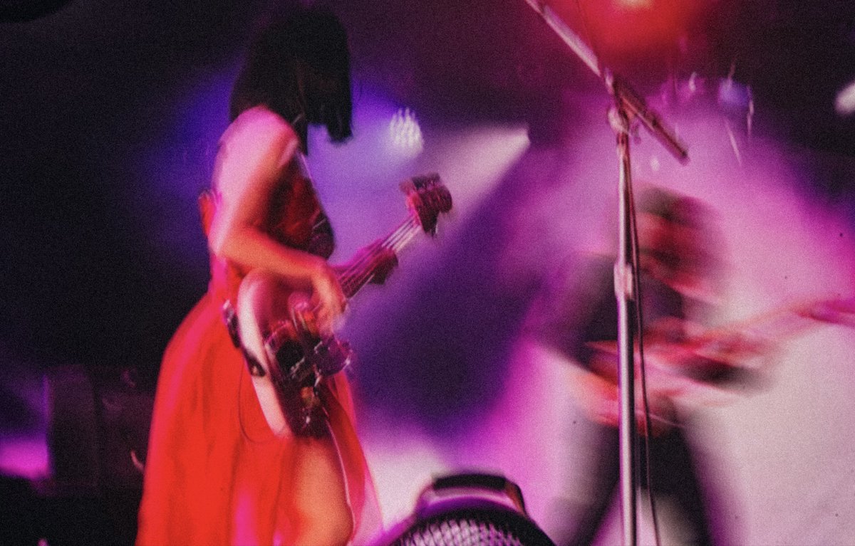 _sunny16's tweet photo. #khruangbin 
#クルアンビン 

#fujirock #フジロック https://t.co/IREweLk6BM