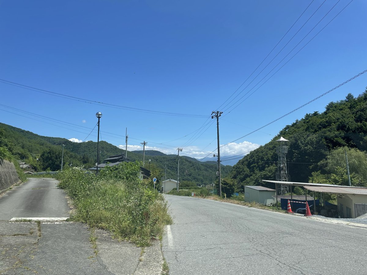 mizzuch's tweet photo. 夏休み！
控えめに言ってサイコー。
生き返る！
数日間はわがままに生きるぞ！ https://t.co/lTVp1q2821