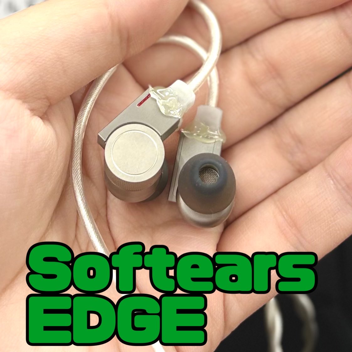 e_earphone_SND's tweet photo. #eイヤ仙台駅前店
#Softears

Softears「EDGE」の試聴機が仙台駅前店にございます✨

 “不要なものを削ぎ落とし、音の真髄を明らかにする”という哲学を感じる、スッキリとした聴き心地🌱

中〜低音域の見通しが良くジャンルを選ばない万能機。初めてのハイエンド機を探している方にもオススメ👌 
ぜひ店頭で試聴してみてください🎶