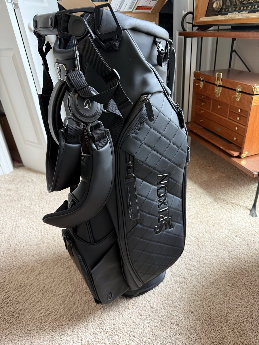 chip_yip's tweet photo. @THPGolf Srixon by Vessel https://t.co/KzBm4hX1el