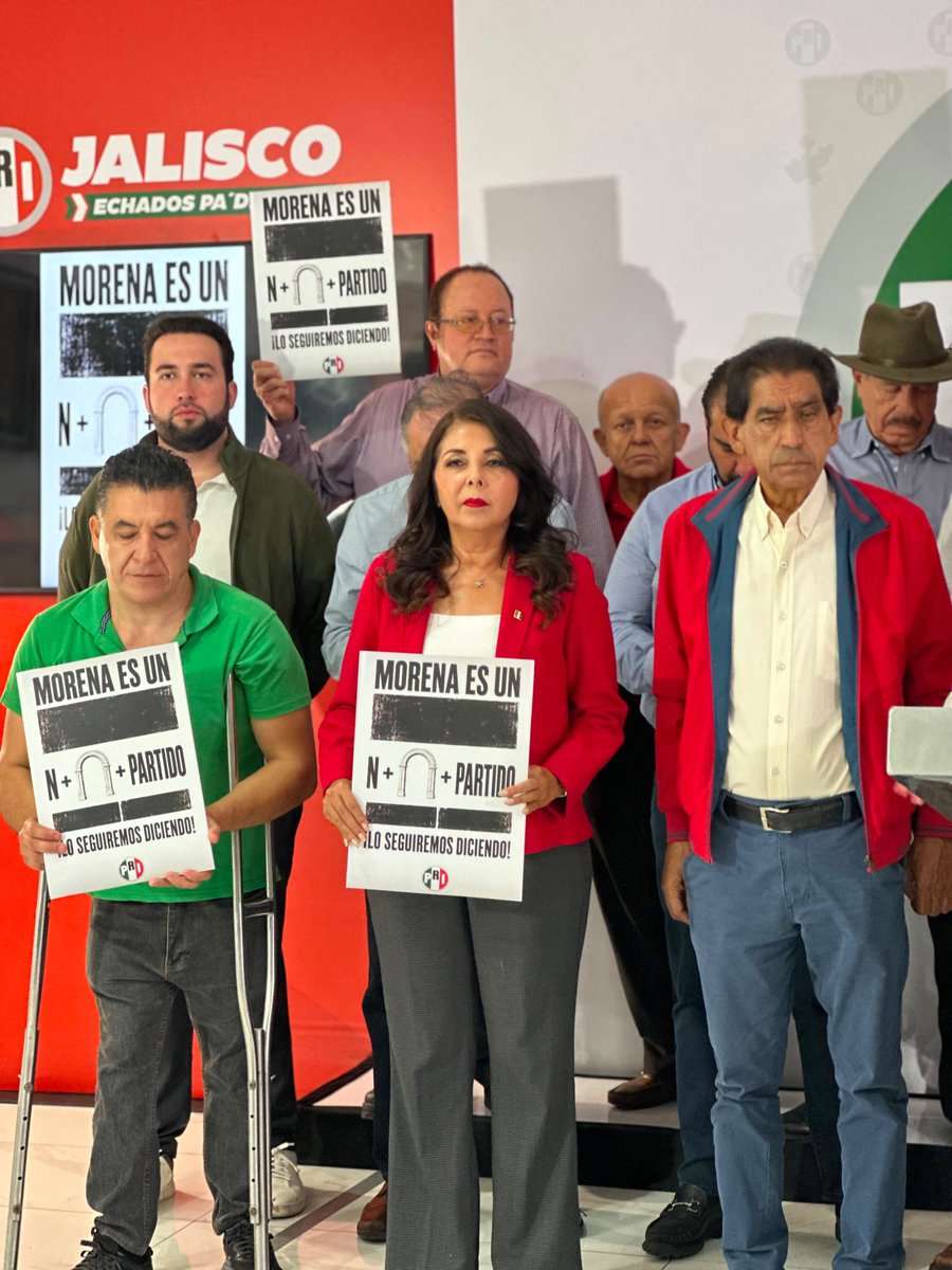 AndreaMarquezV's tweet photo. La democracia se fortalece con el debate, no con el silencio.
Desde el @PRIJALOFICIAL con @LauHaro alzamos la voz ante la resolución del INE, todo ntro respaldo a ntro. Pdte. Nacional, @alitomorenoc
Seguiremos defendiendo la libertad
Porq una oposición firme nunca será un delito https://t.co/YXNSXeTOy4
