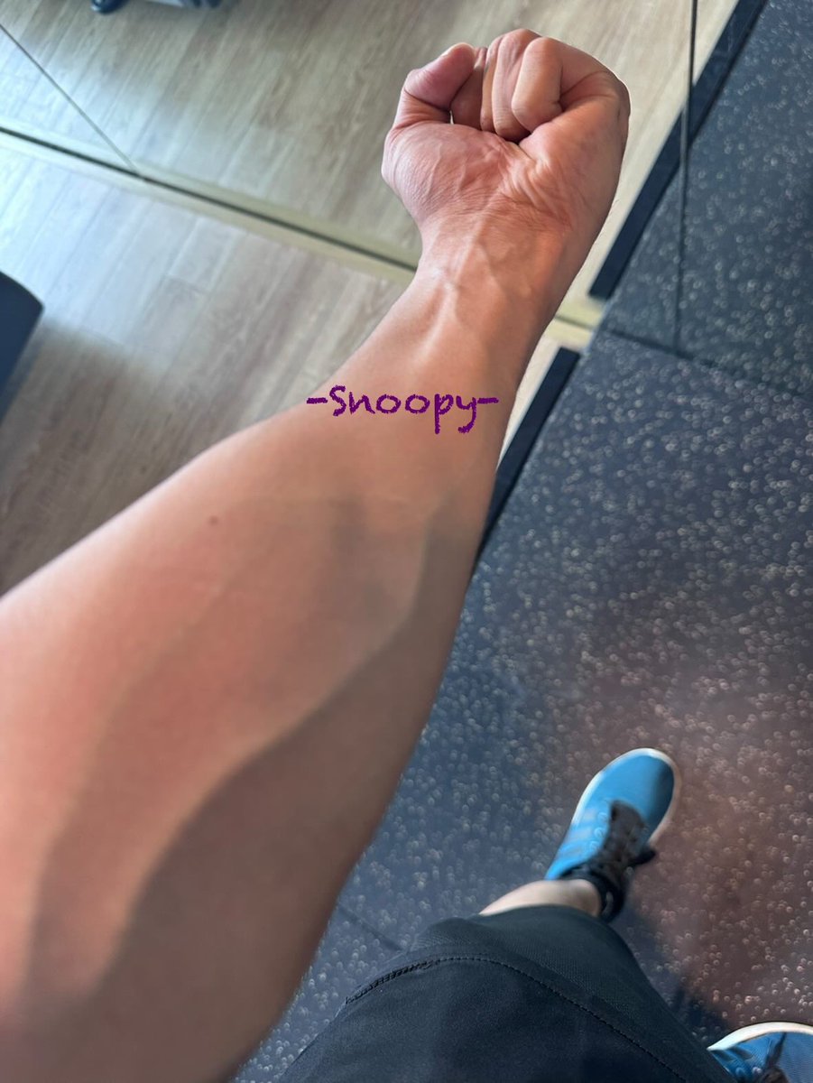 Snoopygetlow's tweet photo. Em có thích nhiều gân không? https://t.co/CqACGMBKoR