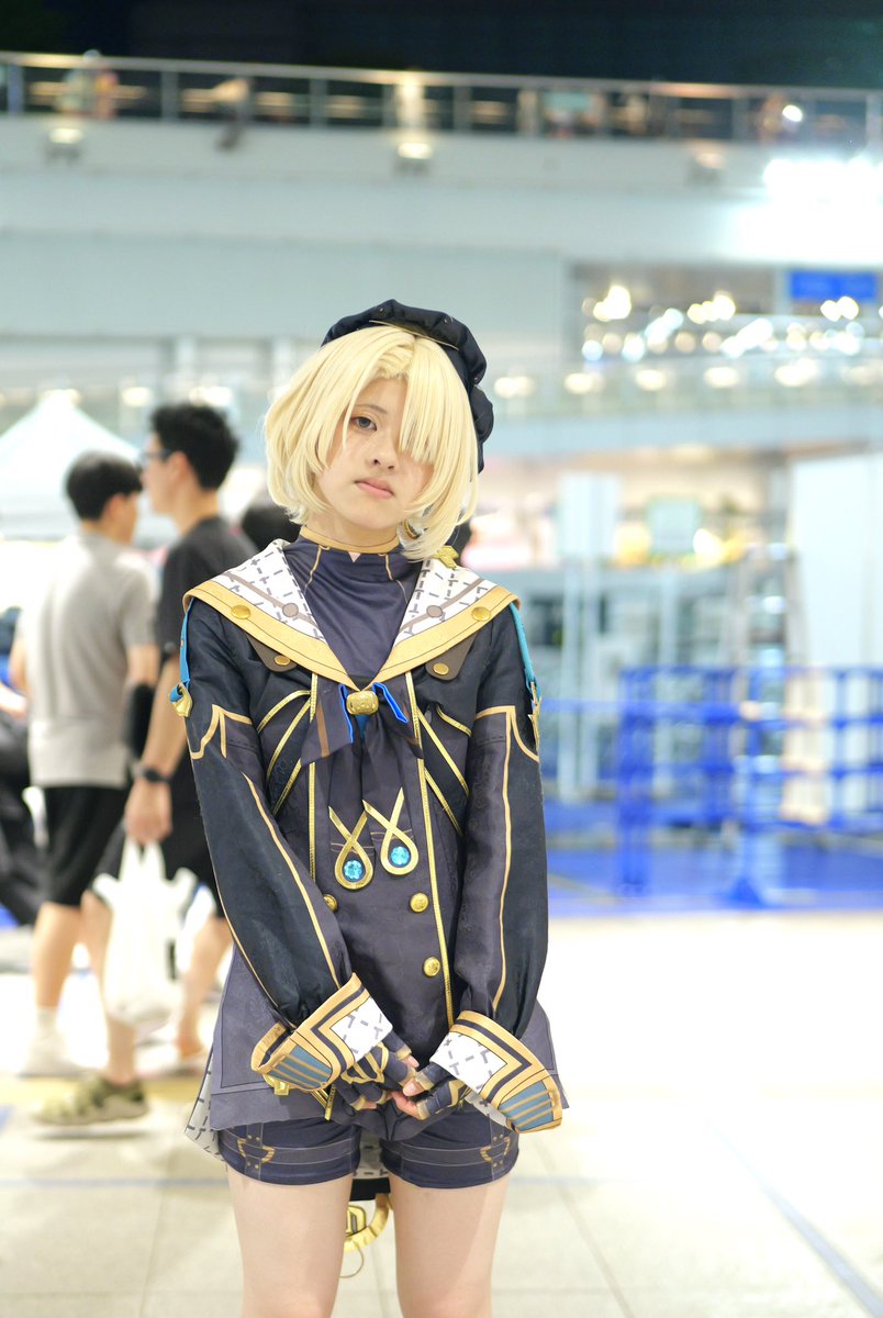 7xx_cos's tweet photo. ⚠︎cos 一部衣装不足

原神￤フレミネ

「　こんにちわ 、ぼくは フレミネ　」

 #コスサミ2026   #サミワット0802 https://t.co/vv92fTHhBO