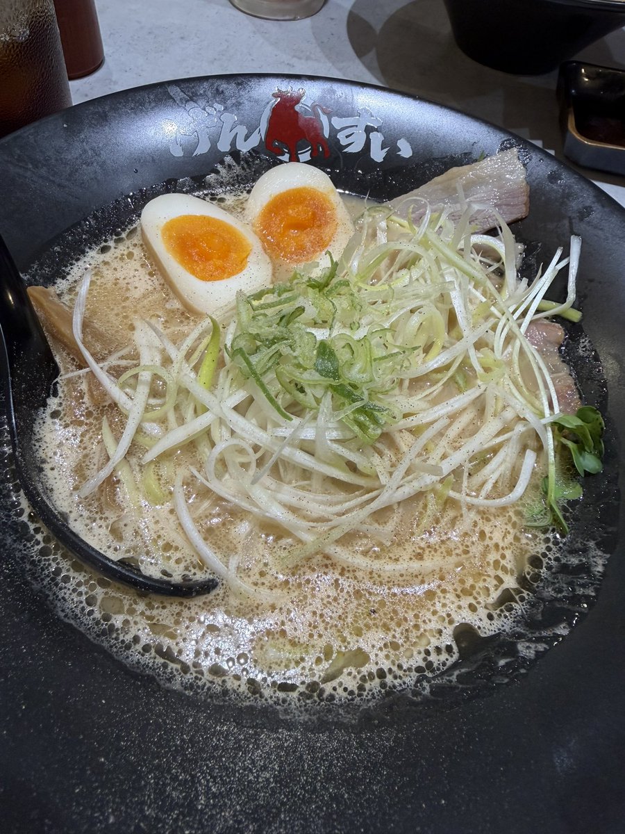 Matchrate666's tweet photo. 最近のラーメンめぐり https://t.co/lH3PtFbqQH