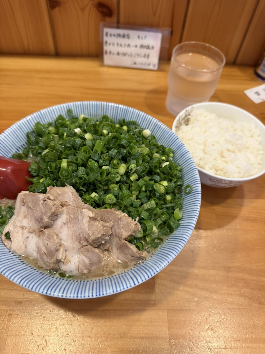 Matchrate666's tweet photo. 最近のラーメンめぐり https://t.co/lH3PtFbqQH