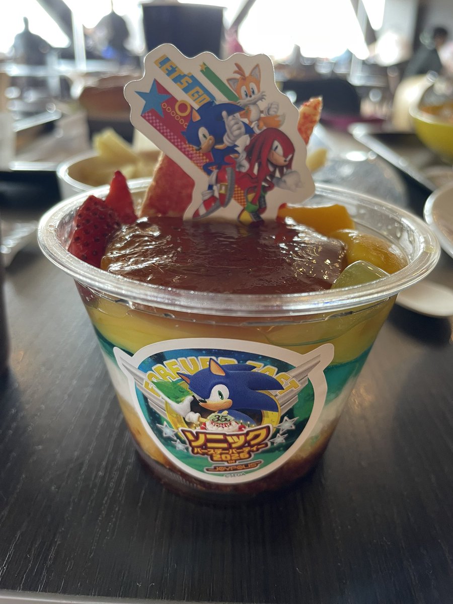 HANE3888's tweet photo. ソニバスに行った時のヤツなう、
来年行った時は頑張ってソニクラの方達とお喋り出来るように頑張るか！✨
#ソニかつ https://t.co/nx9mWq2YDY