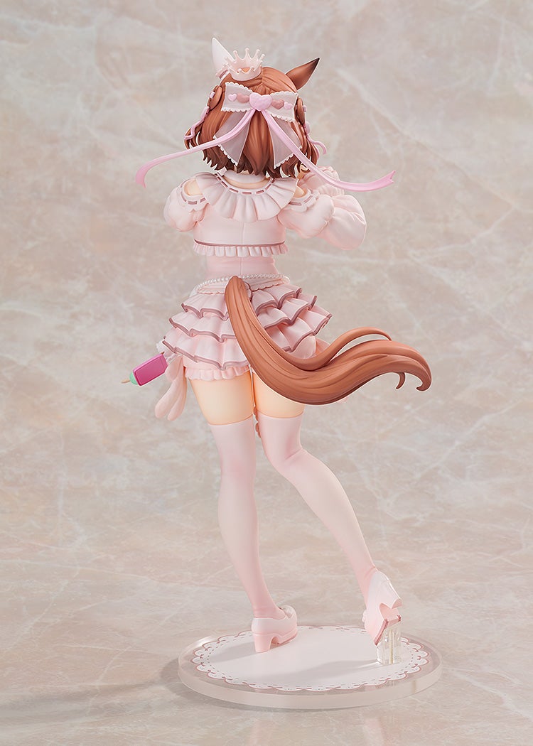 figsoku's tweet photo. 【ウマ娘】グッスマ「[溶けない砂糖菓子]アストンマーチャン」フィギュア

【予約開始】
価格23,800円（税込）
2027年9月発売予定
https://t.co/yVbrzWW9T5
#グッドスマイルカンパニー #ウマ娘 #グッスマ https://t.co/OSEsX7Ja9T