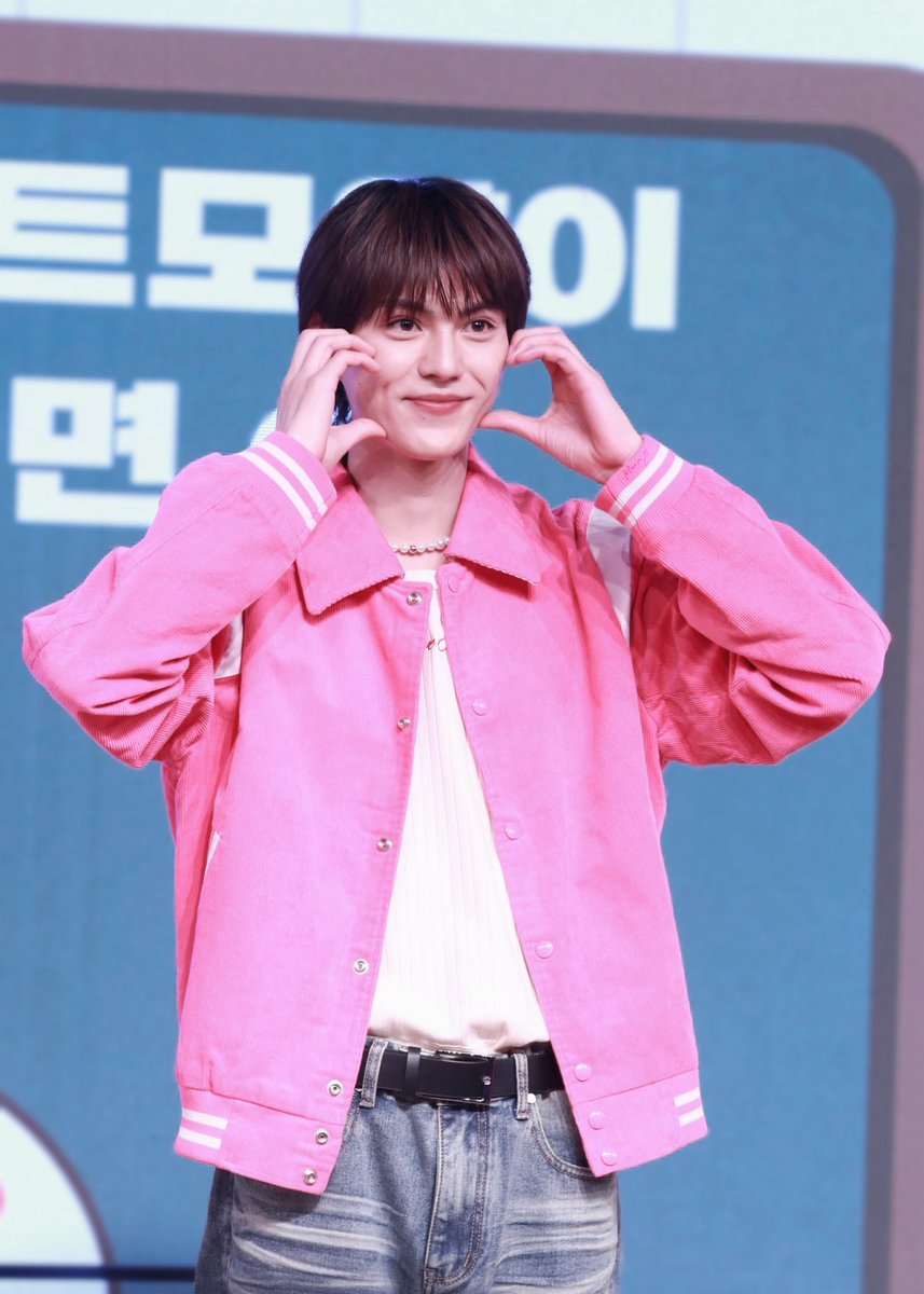 moonning1006's tweet photo. ₊⊹ *ੈ ✩‧₊ 𝐿𝑜𝑣𝑒𝑙𝑦 𝐷𝑎𝑦  ⁺ ˳✿ ⏦ ₊

                    #簡秀吉 https://t.co/I5IEZ7Yhdt