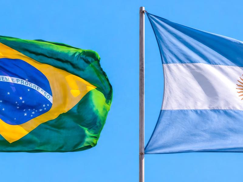 CNTTLOFICIAL's tweet photo. CNTTL, ITF e entidades dos trabalhadores dos transportes repudiam declarações de Milei ao Brasil
As palavras do presidente argentino não representam os sentimentos históricos da classe trabalhadora.
@ITF_Americas https://t.co/glEWuBviP9