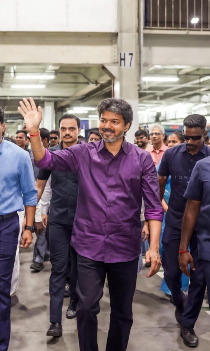 Aadhi07_VJ's tweet photo. Happy MORNING...!! ❤️🙌💥@TVKVijayHQ 

#CMVijay‌ #JanaNayagan https://t.co/Z9JmDMNxtU