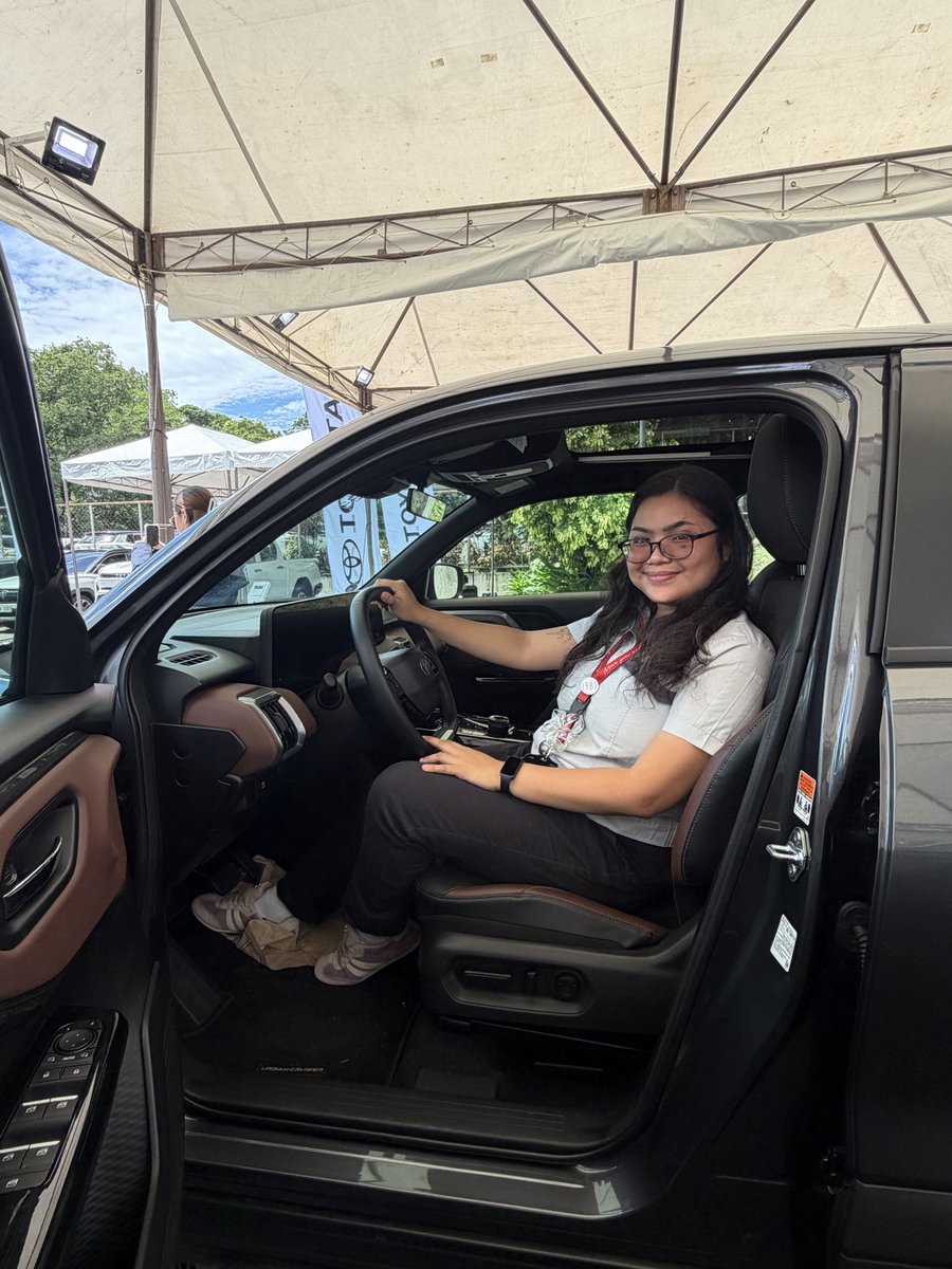 suayabiog's tweet photo. ✨ manifesting to drive my car in the next 1-2 years ✨ https://t.co/lVFbjfgPSy