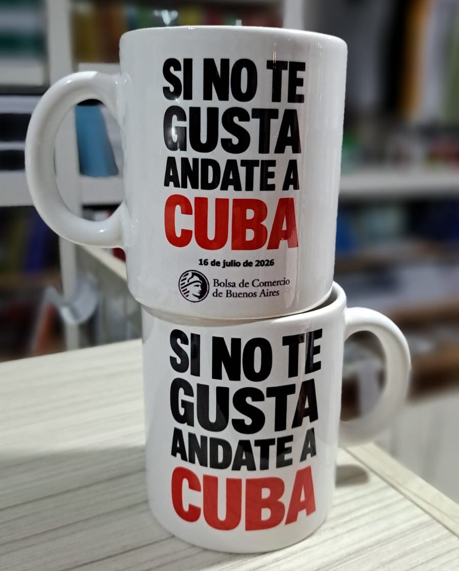 Grupo_Union_Ar's tweet photo. #DISPONIBLE
Taza de cerámica
Si no te gusta, andate a Cuba https://t.co/s3diCIAEMe