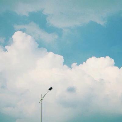wkoooook's tweet photo. blockchain reshapes industries with supercomputers and NFTs. It enhances security. Global investments fuel its rapid growth. Staying ahead in this digital era relies on embracing such advancements. Its applications expand in healthcare and finance. 🪐 https://t.co/scnRx70bJh