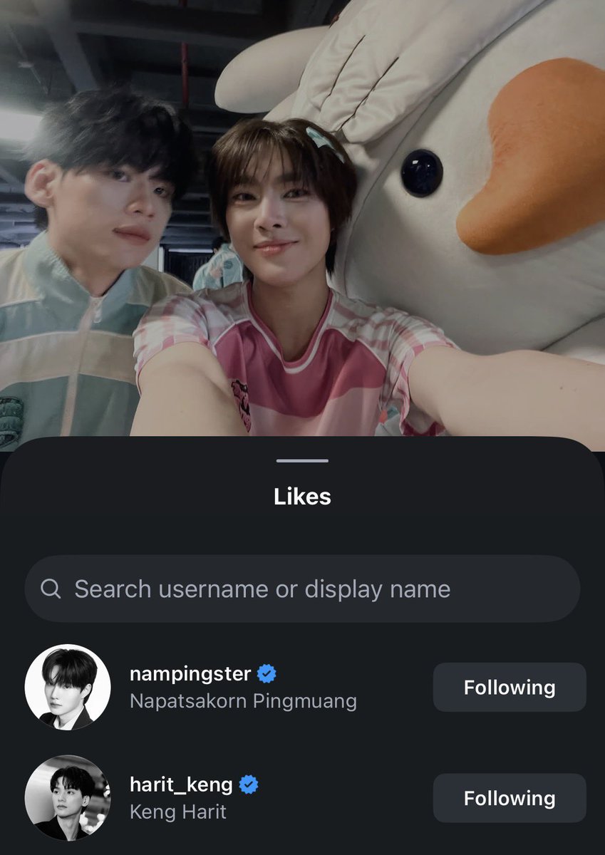 yespeachh's tweet photo. เหมือนมาเดทกับแฟน แต่พ่อแม่ให้พาน้องไปด้วย โพสรูปอัพเดทว่าดูแลน้องอย่างดี แล้วพ่อแม่มากดไลค์ 5555555555555555555555 https://t.co/JRxxhL251t