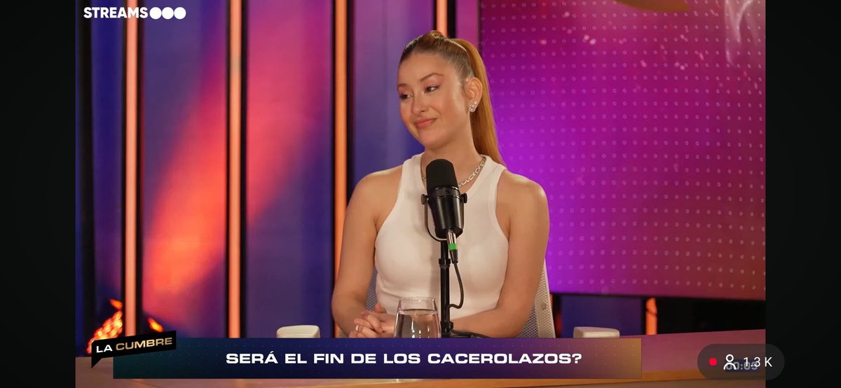steffhadita's tweet photo. BRILLAS AMOOOOR y que soporten te amo mi campanita #granhermano https://t.co/6VfMddnhnC