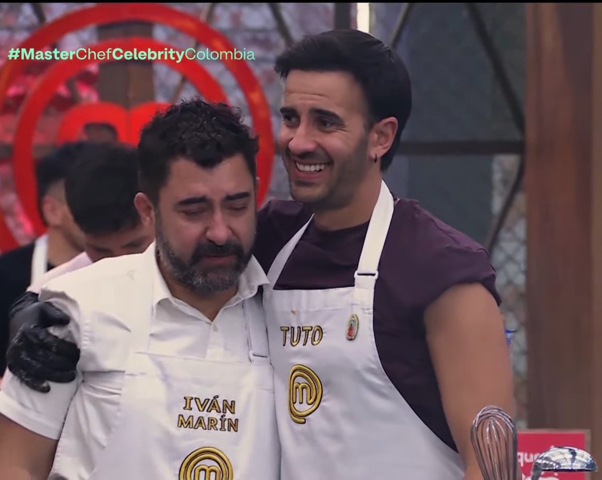 KellyJF__'s tweet photo. Yo pienso que cada quien en lo suyo y ya, que necesidad de indisponer y dañarle el día a alguien así...

#MasterChefCelebrityColombia
#MasterChefCelebrity https://t.co/FopKb2XRcq