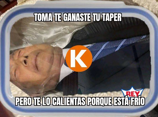 argonautape's tweet photo. @JESUSRETIS FUJIASNO POBRE DIABLO!! TOMA TU TAPER!! https://t.co/yNXgoujofW