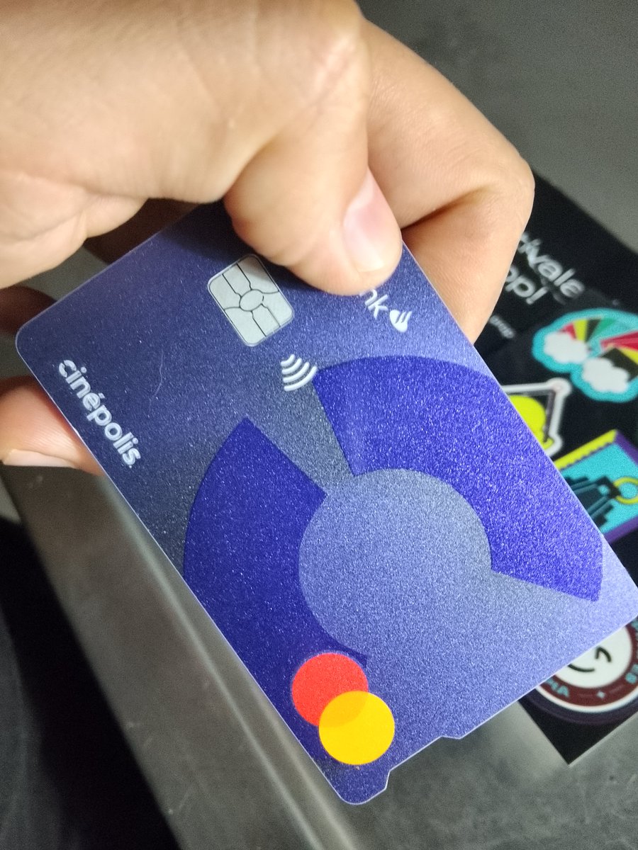 Hernnde79769162's tweet photo. @mixbits @openbank_mx Me acaba de llegar la tarjeta plástica y te comparto el Umboxing https://t.co/sZSNfUrApg