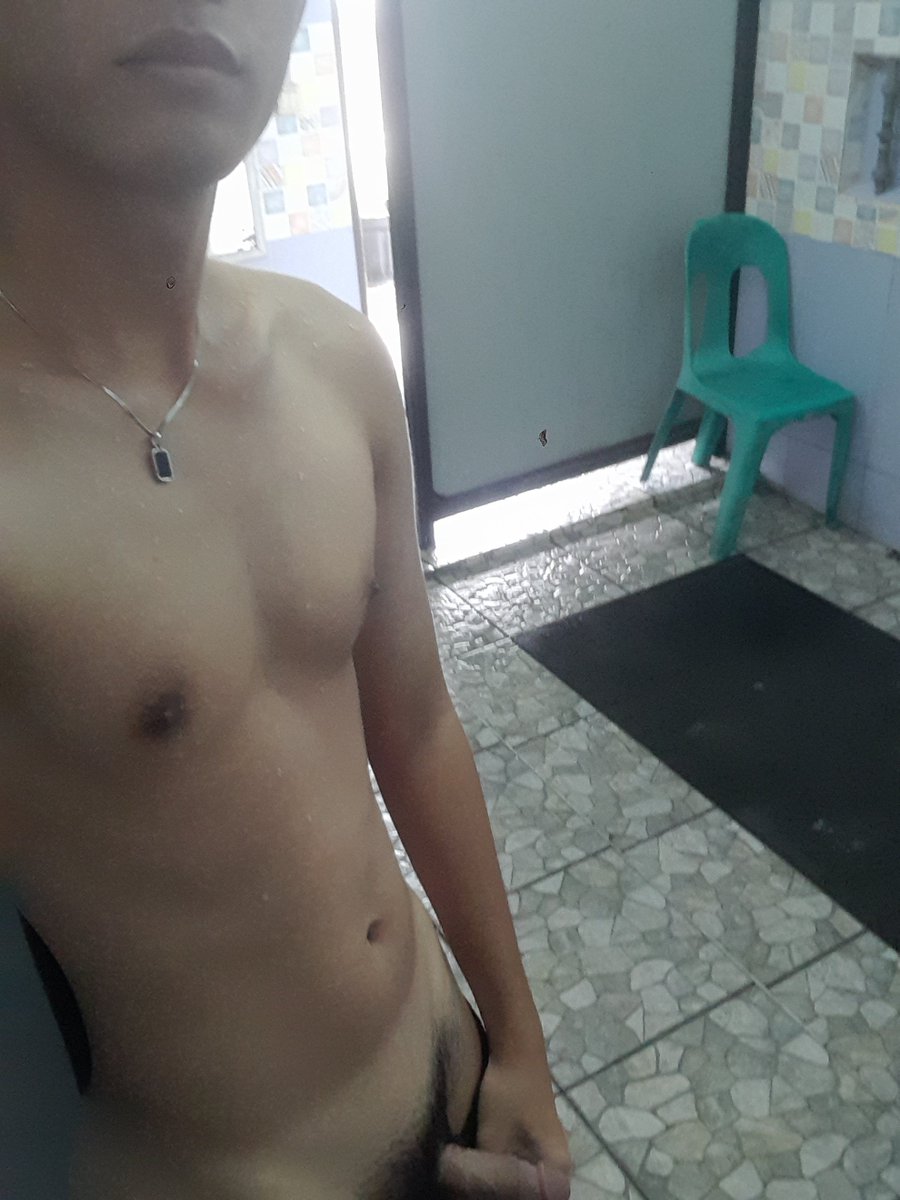 Romuluscane's tweet photo. Yesterday, from swimming https://t.co/31foE9046r