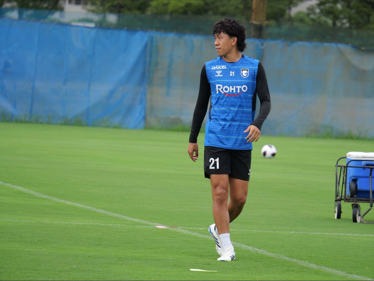 GAMBA_OFFICIAL's tweet photo. 0804 Training!!
開幕戦まであと3日✨

チケットは残りわずか！
試合情報はこちらから🔽
https://t.co/VJPHLA7Mpf

#ガンバ大阪 #GAMBAOSAKA https://t.co/SjHtCoRdf0