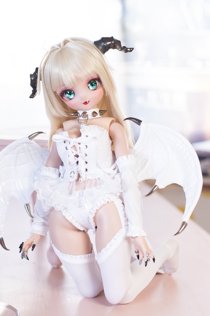 pinktail_dd's tweet photo. 【出品のおしらせ】
暑い夏に☀️涼しげなホワイトドラゴンちゃんの衣装はいかがですか❓🐉
MDDサイズの衣装セット出品しました❣️
https://t.co/Mk1Lw2eUoF

#ぴんくのしっぽ https://t.co/3gM5L5VjGu
