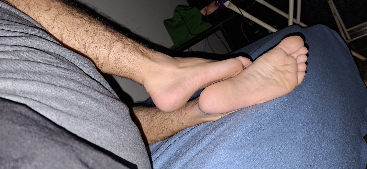 nicfeetgo's tweet photo. https://t.co/gHCubxVlNa https://t.co/C79FQ1aRFN