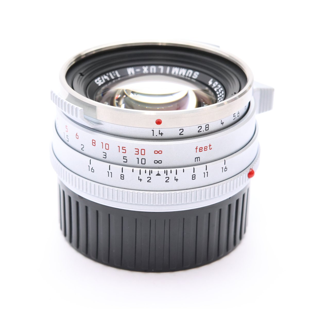 mapcamera's tweet photo. 【中古】本日のおすすめ
【セット購入キャンペーン対象】

「#Leica ズミルックス M35mm F1.4 11301」
https://t.co/Pga0LpZHVm

1961年に誕生し、その後ほとんど仕様が変わることなく35年以上も製造された「ライカ ズミルックスM f1.4/35mm」の復刻モデル！
開放での、デジタル技術を駆使しても簡単に再現できないうっとりするようなボケ味が魅力の一本です✨

✅中古全品ポイント15倍キャンペーン開催中！🔥
✅ショッピングクレジット今なら最大60回まで金利0％
（今なら48回払いの場合　￥12,600-×48回）
✅LINEの友だち登録・ID連携でオトクな情報を配信中💡
https://t.co/lSL4u2yEVa
