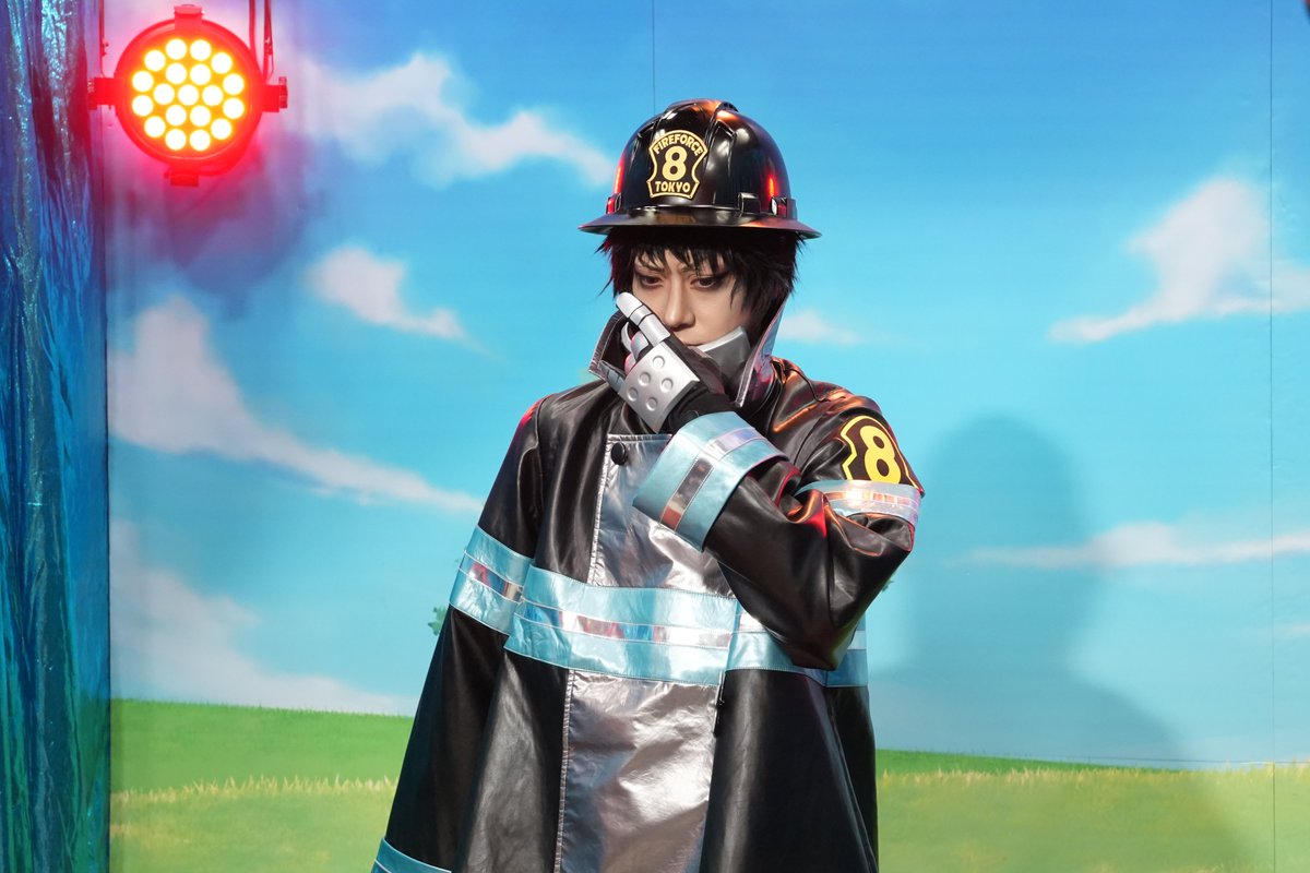 guru99_ntv's tweet photo. 最初のコスプレ有名人はこの方！
人気漫画の主人公に🧑‍🚒🔥

ヒントはコーヒー好き☕️

みなさん、わかりますか？？

#ぐるナイ https://t.co/aPM98N1G7r