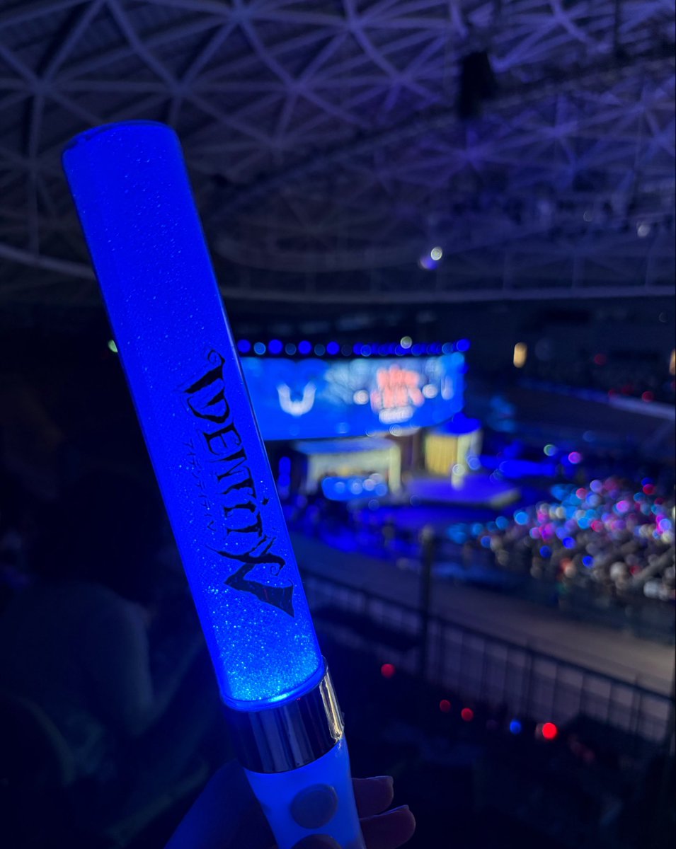 zzq0v's tweet photo. 実は第五人格のプレイオフ行ってました(・ω<)💘⭐️ https://t.co/0PDuu097gL
