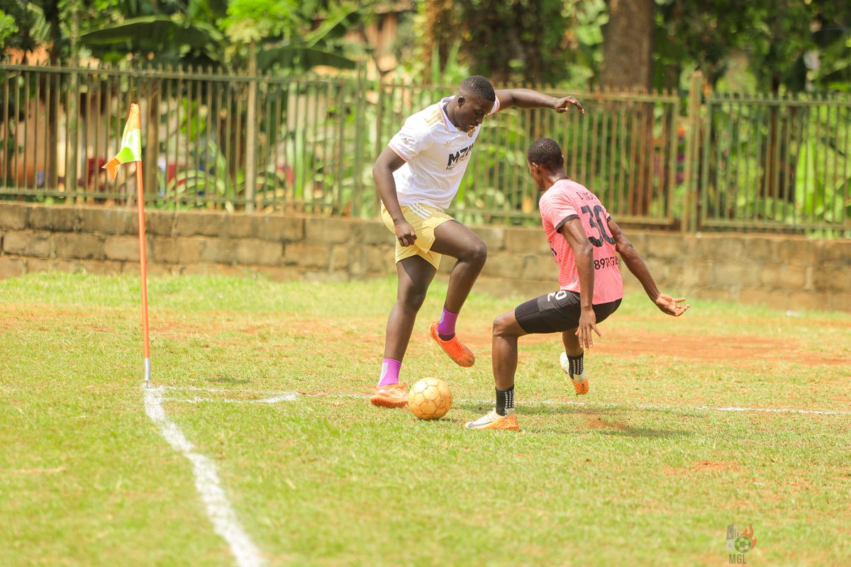 90thMakGuild's tweet photo. Debut for CEO Mbio Za Mungu 🔥
Omugaga, @EthanKaweesi 💥
#kickout
#MbioZaMungu
#MakGuildLeagueS4 https://t.co/As4ursnkbm