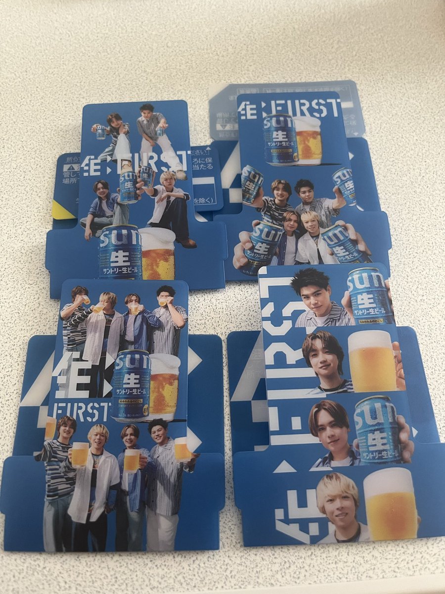aju8926's tweet photo. デイリーヤマザキとローソンストア
全然なくってそれ以外は集まった🥺
クーラーバッグ見つからない😭
クーラーバッグどこにあるの😭😭😭😭😭😭

#生FIRST 
#サン生 https://t.co/NpdfTeJFbe