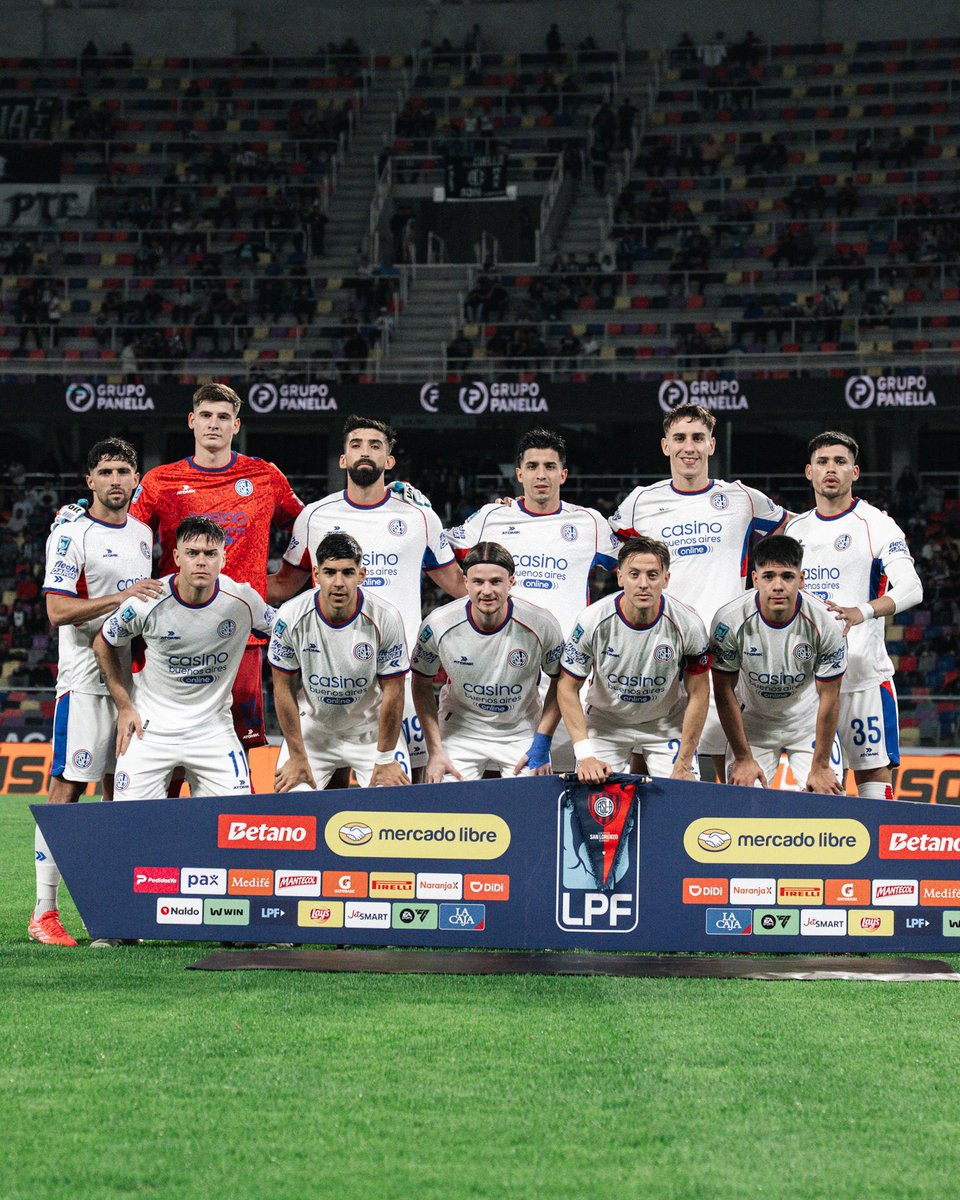 fedegiannetti93's tweet photo. Si hoy tuviera que definir al San Lorenzo de Gorosito con una sola palabra, diría improvisación. Y pocas definiciones pueden ser más preocupantes para un equipo de fútbol. https://t.co/VkA2daa2ST