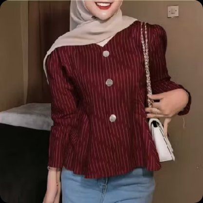 RuruWatanabe_'s tweet photo. Aku tuh tipe orang yang kalau nemu blouse yang nyaman dan jatuhnya bagus, ujung-ujungnya dipakai terus. Tinggal ganti bawahan aja, look-nya udah beda
Linknya aku taruh di bawah ya
https://t.co/mJGRVyKpfb https://t.co/iET7B2MikS